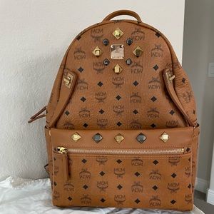 MCM Visetos Studded Medium Dual Stark Backpack Cognac